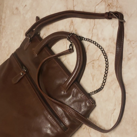 Latico Brown Crossbody Bag with Glossy Leather Finish - Picture 5 of 7